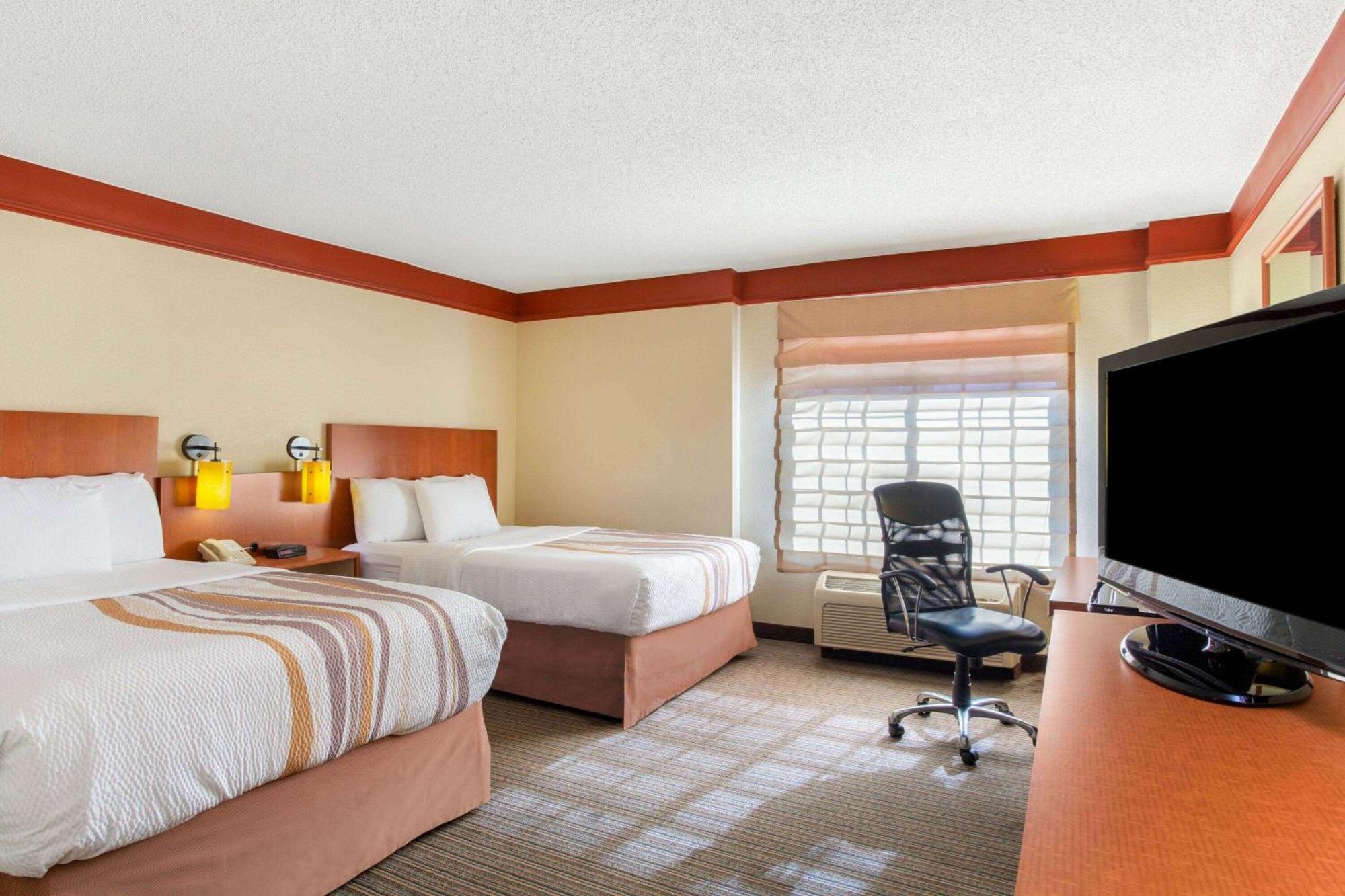 Hotel La Quinta By Wyndham Raleigh Cary Zewnętrze zdjęcie